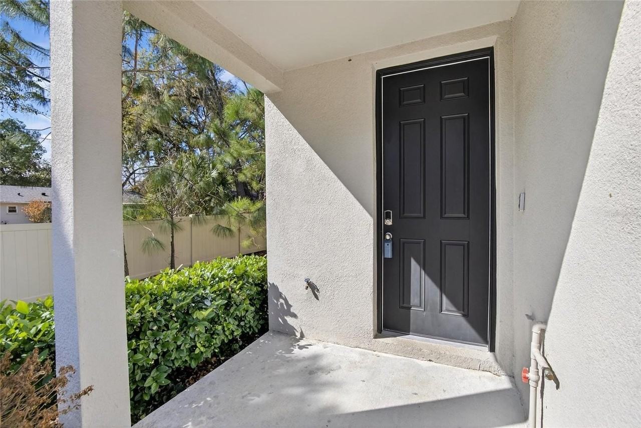 2710 Scarlet Bay Pl - Photo 2 of 38