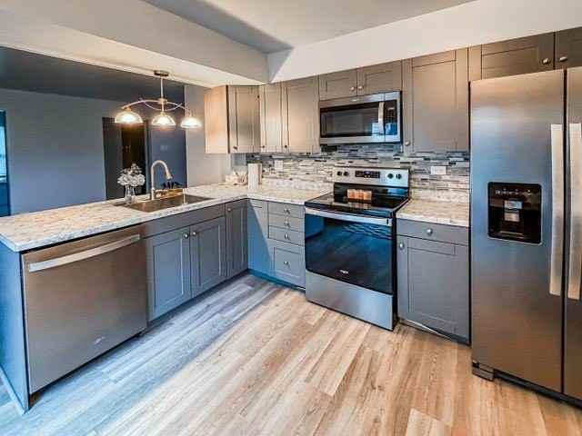 939 Chase Ct - Photo 6 of 32