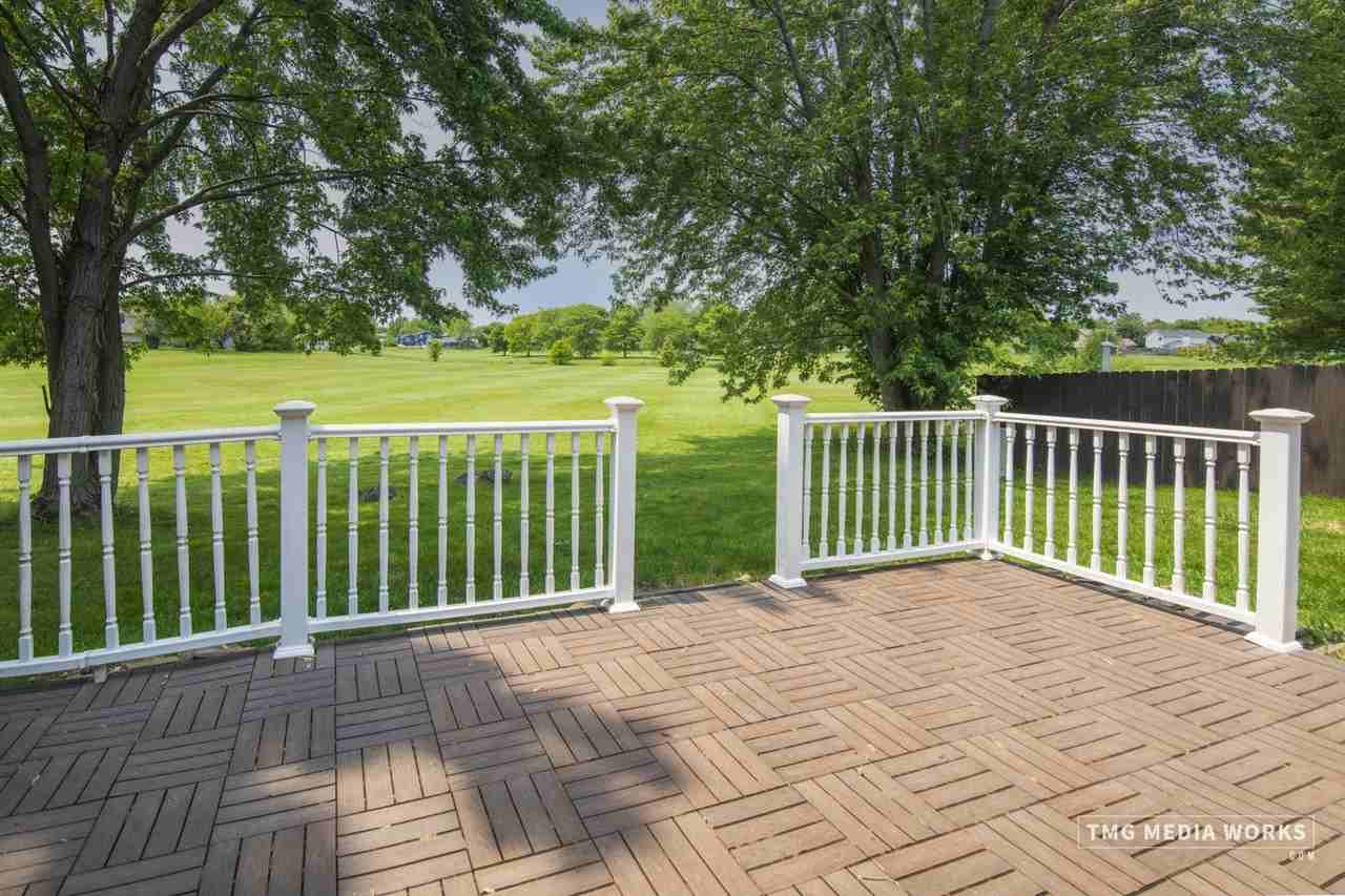 1210 Andover Cir - Photo 4 of 29