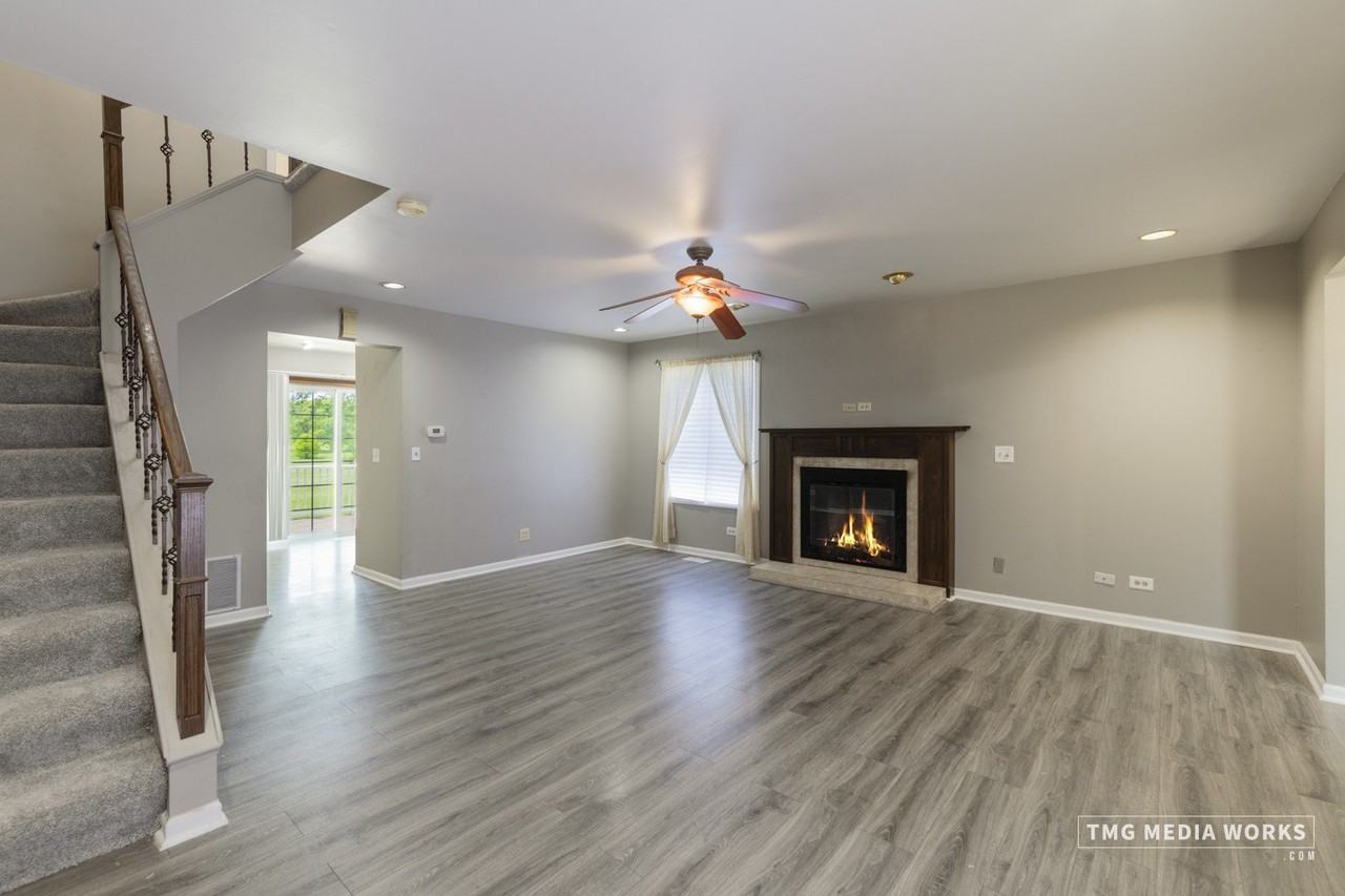 1210 Andover Cir - Photo 6 of 29