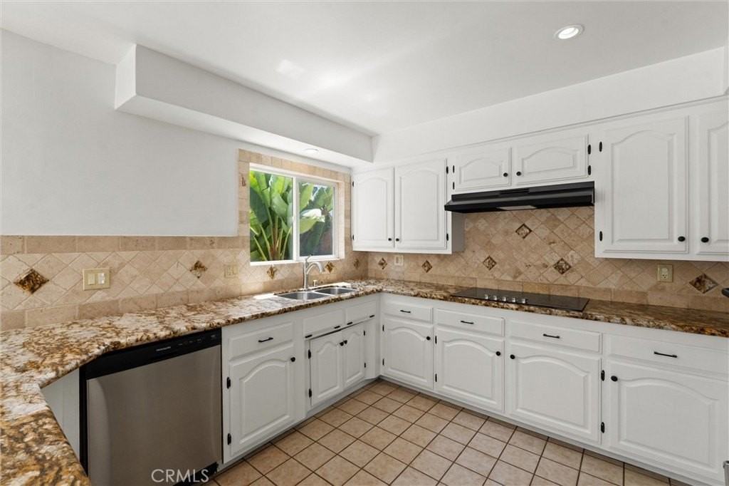 337 La Verne Ave - Photo 6 of 50