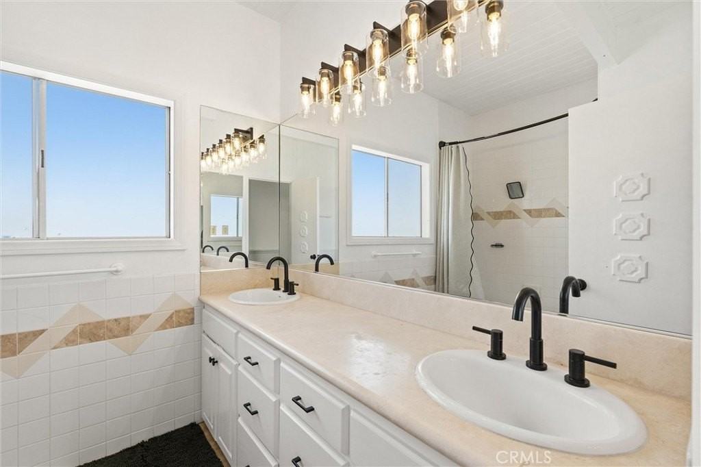 337 La Verne Ave - Photo 7 of 50