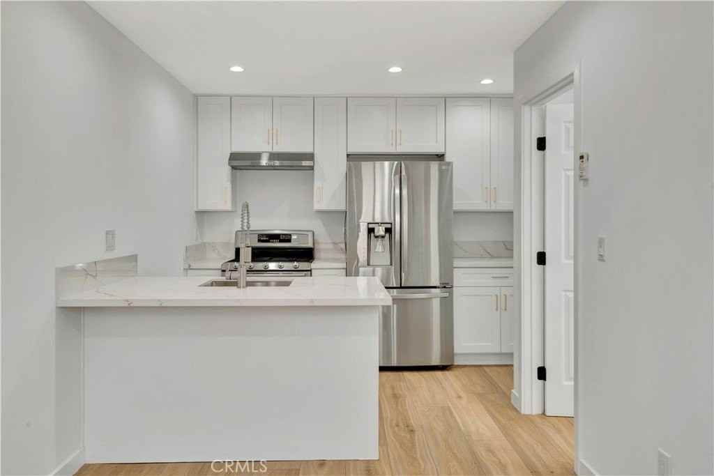 16654 Horace St - Photo 2 of 12