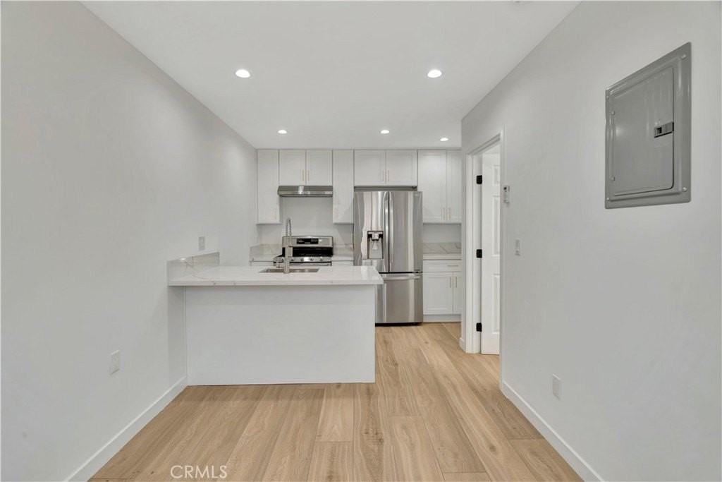16654 Horace St - Photo 3 of 12