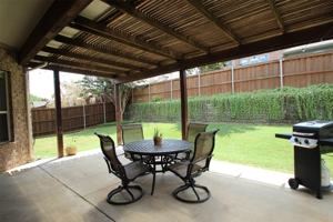 featured image of 1716 Winding Hollow Ln