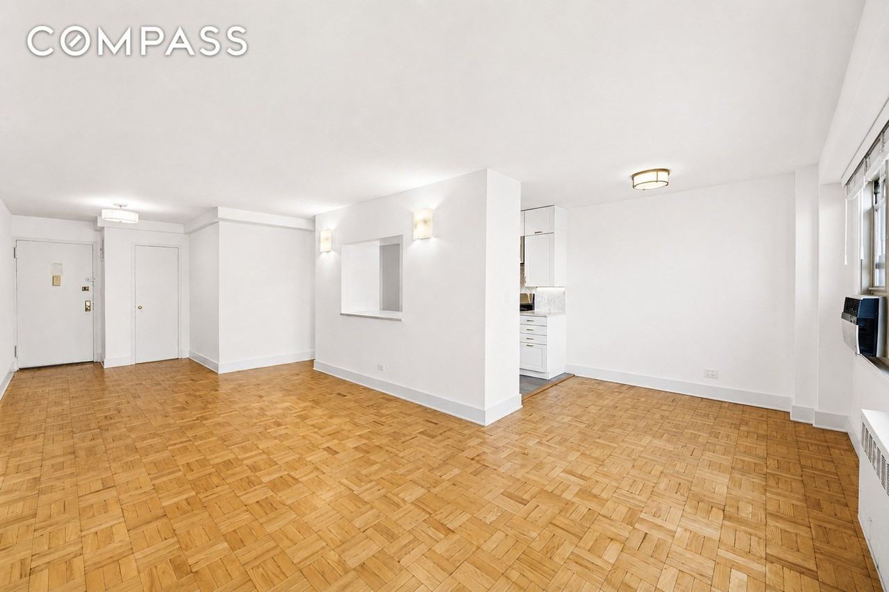 900 W 190th St #11A - Photo 5 of 12