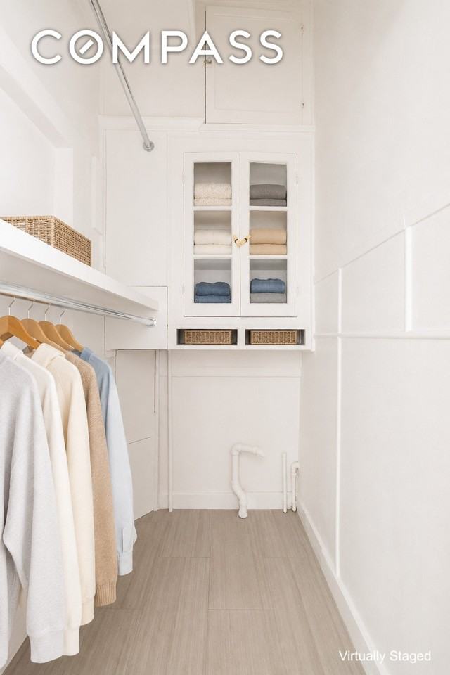 212 W 11th St - Photo 5 of 7