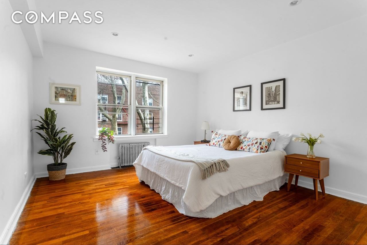 14124 78th Ave #2B - Photo 5 of 11
