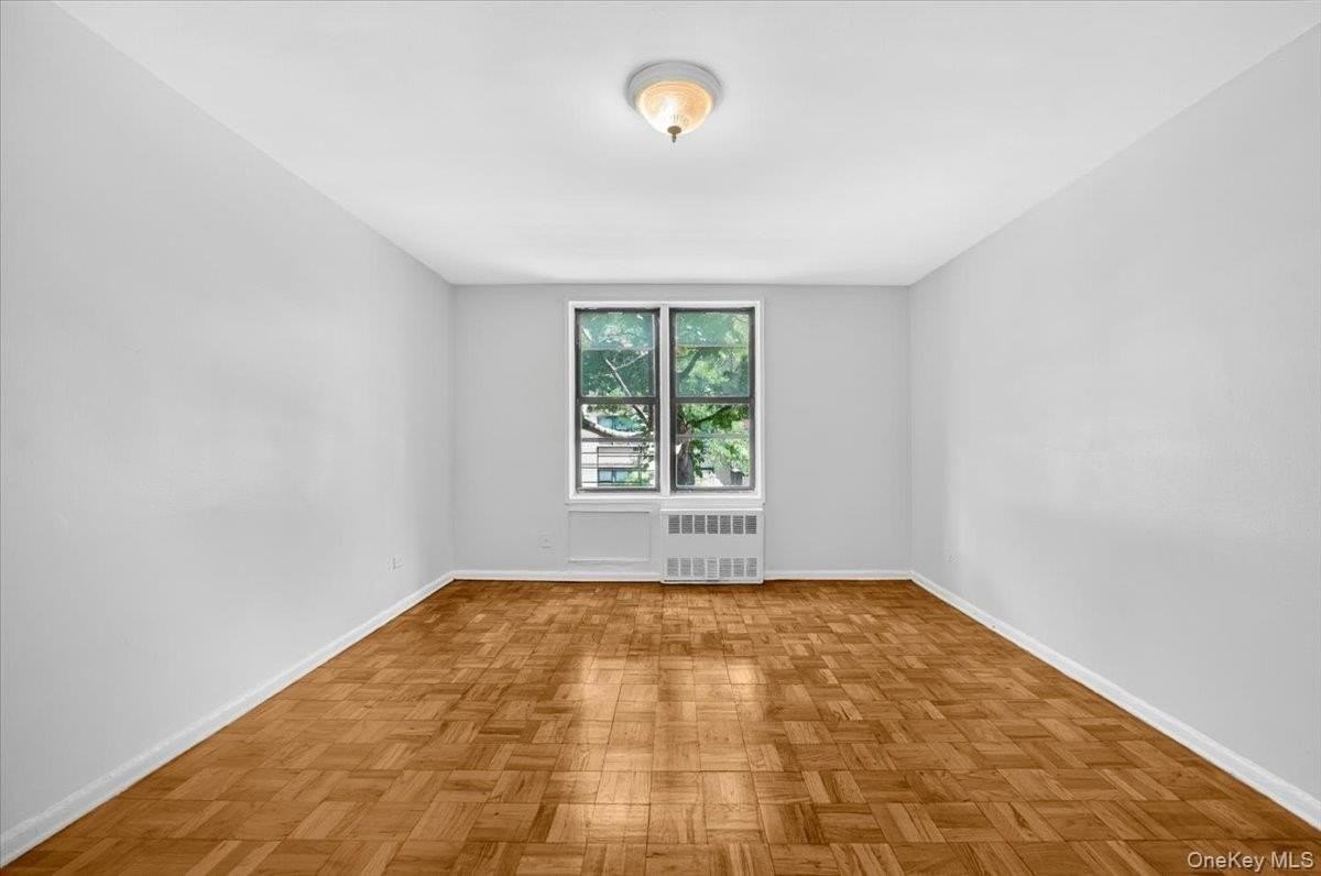 3730 73rd St #1D - Photo 5 of 16