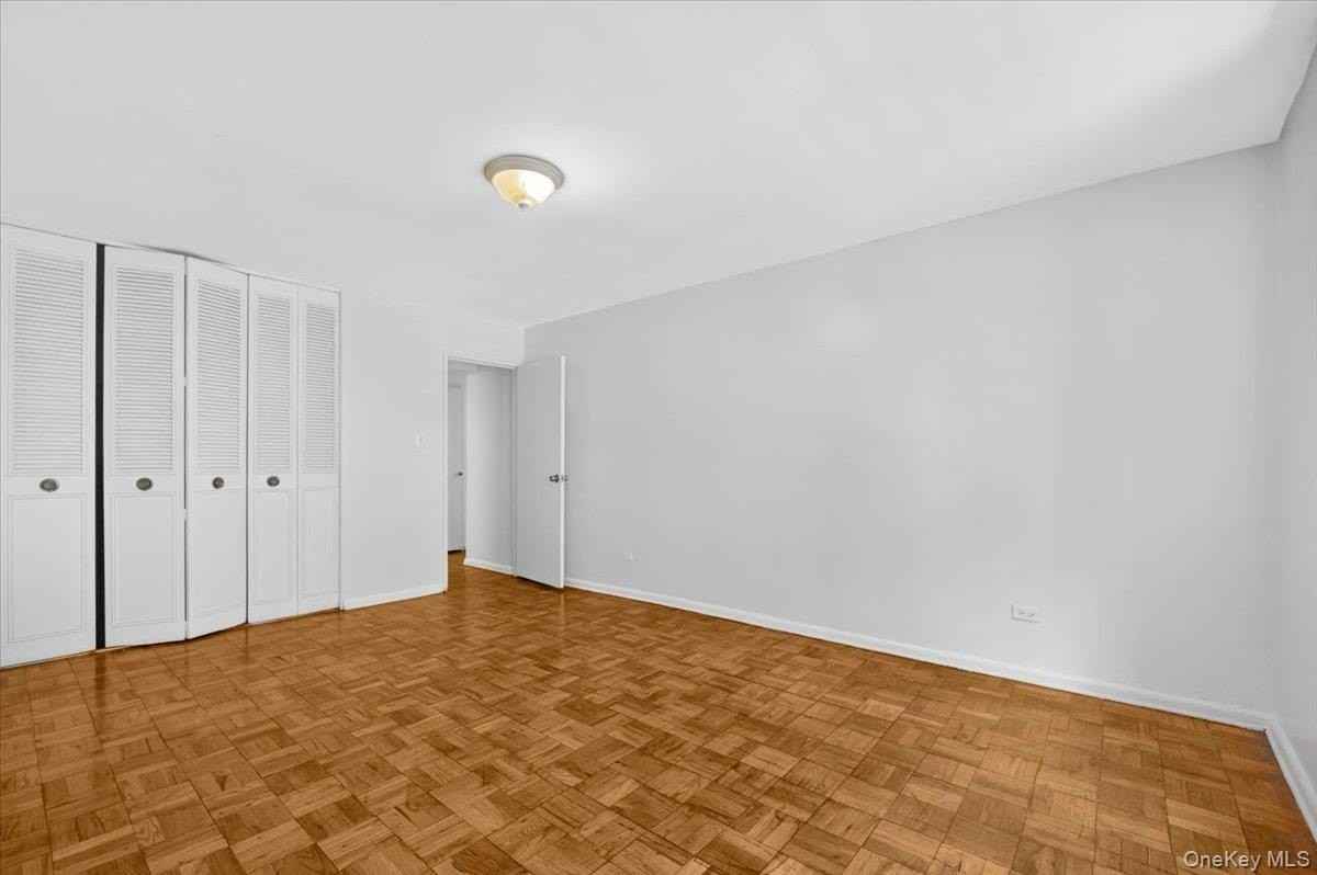 3730 73rd St #1D - Photo 6 of 16