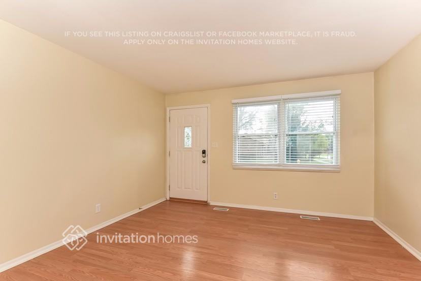 200 Valley Dr - Photo 5 of 22