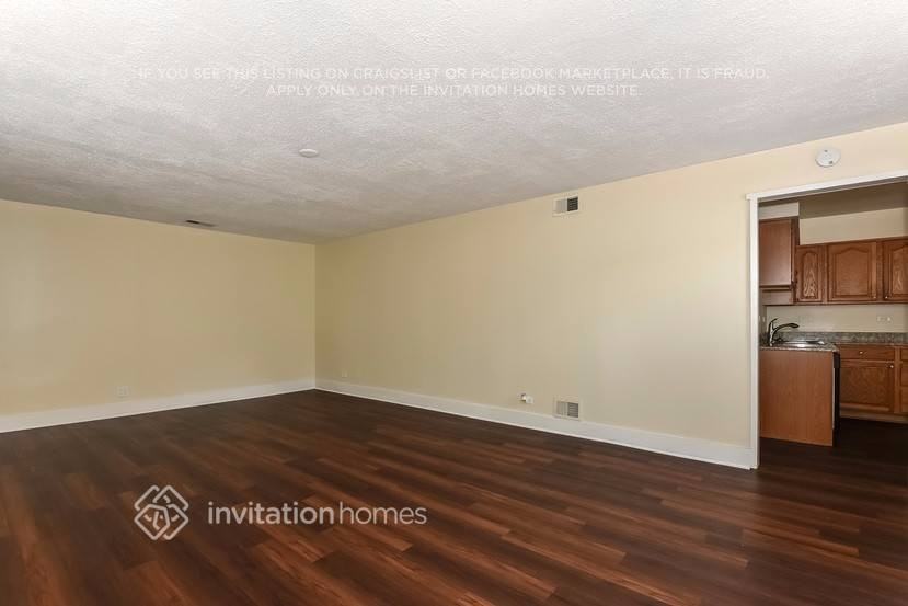 200 Valley Dr - Photo 5 of 16