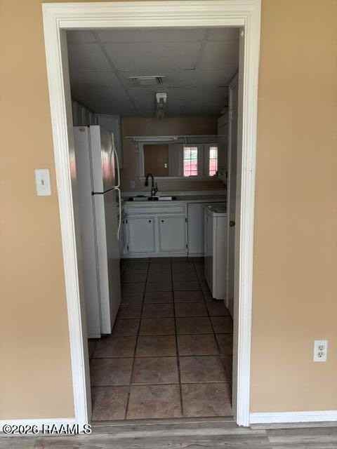 1312 Dulles Dr #D - Photo 6 of 29