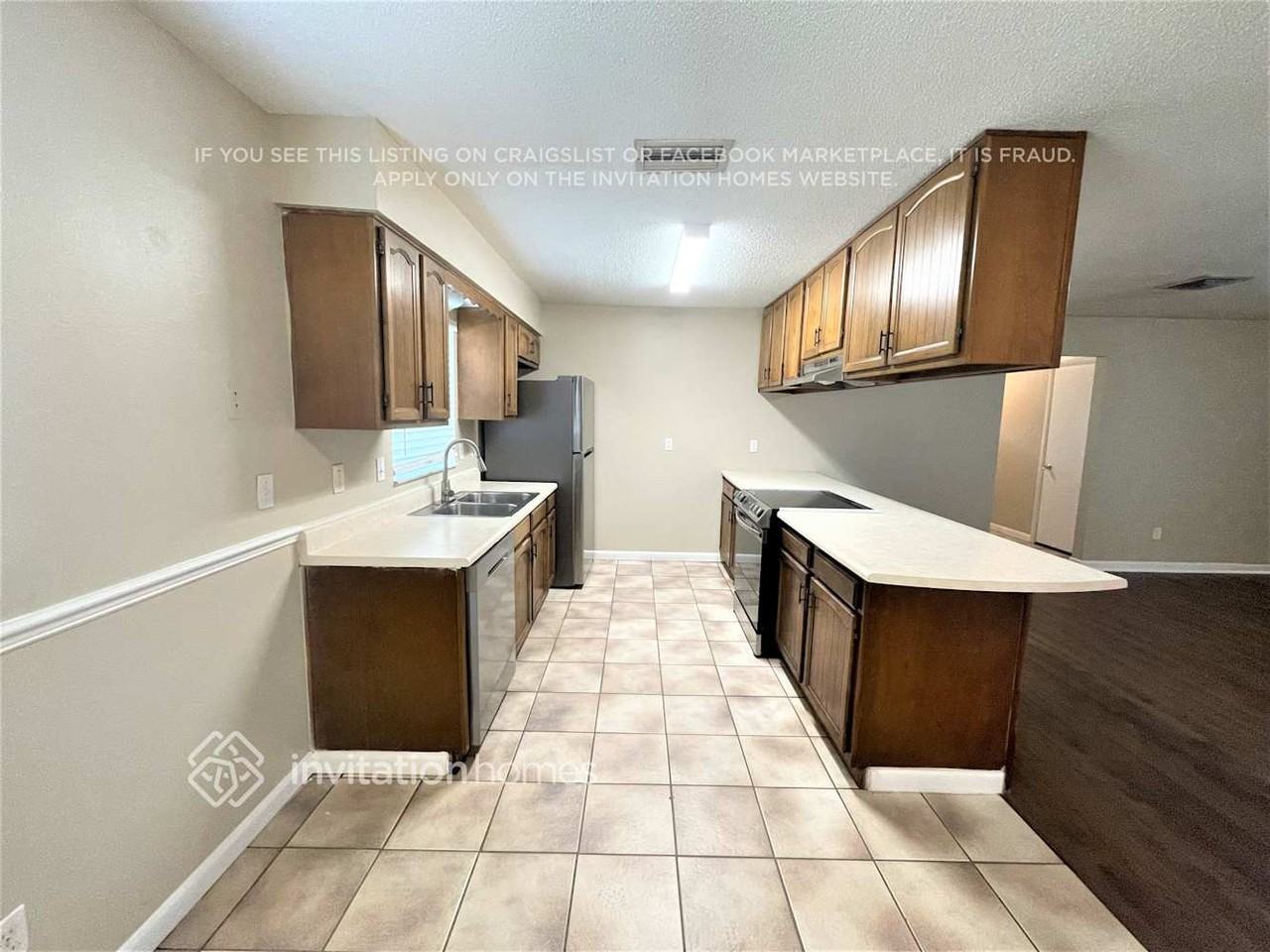 6115 Donegal E - Photo 6 of 26