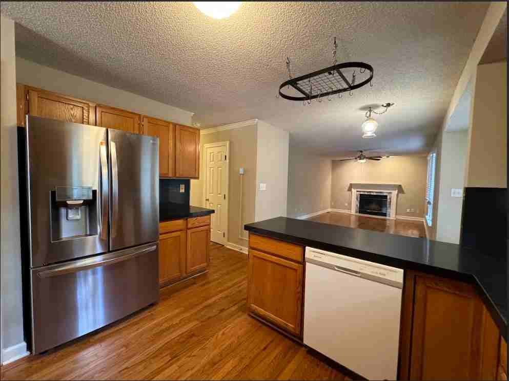 101 Queens Knoll Ct - Photo 6 of 27