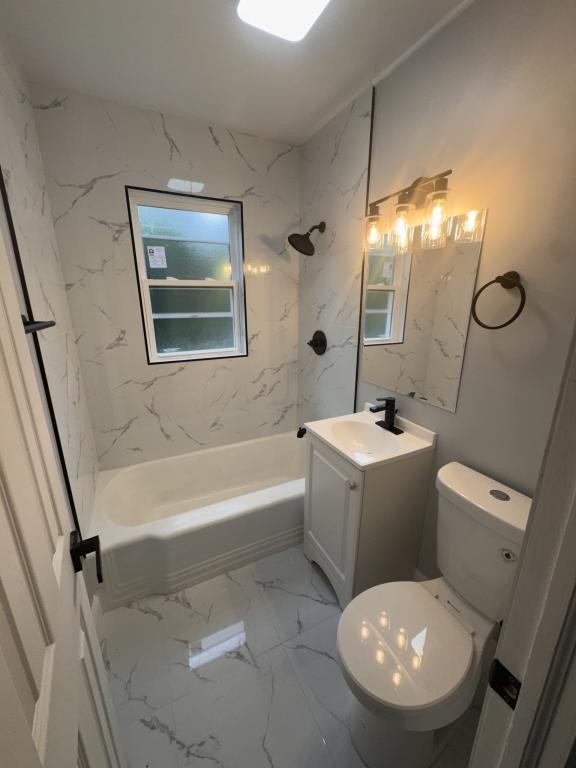 3718 211th Pl - Photo 5 of 12