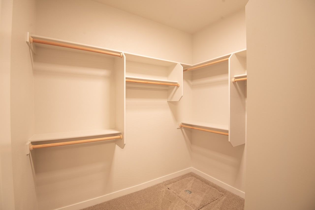 5175 Parkway Dr Ne - Photo 6 of 33