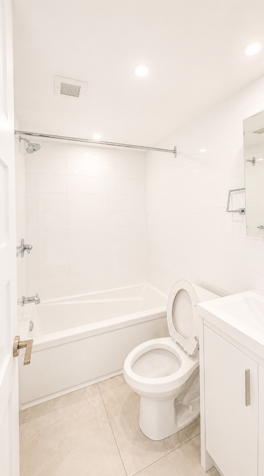3605 Rue Saint-Urbain #404 - Photo 4 of 10