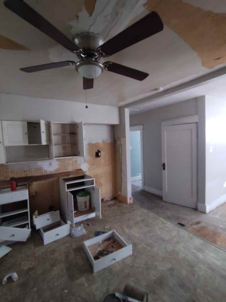 5217 Wren Ave - Photo 4 of 6