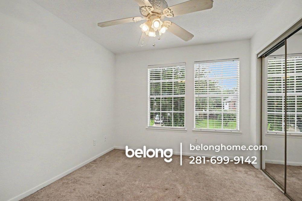 431 N Hampton Ct - Photo 5 of 28