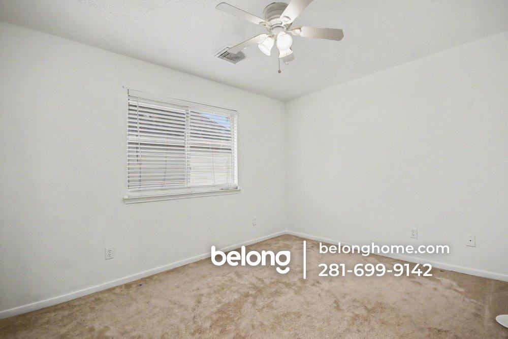 431 N Hampton Ct - Photo 6 of 28