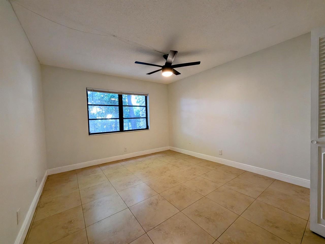 3119 Oakland Shores Drive #C110 - Photo 7 of 7