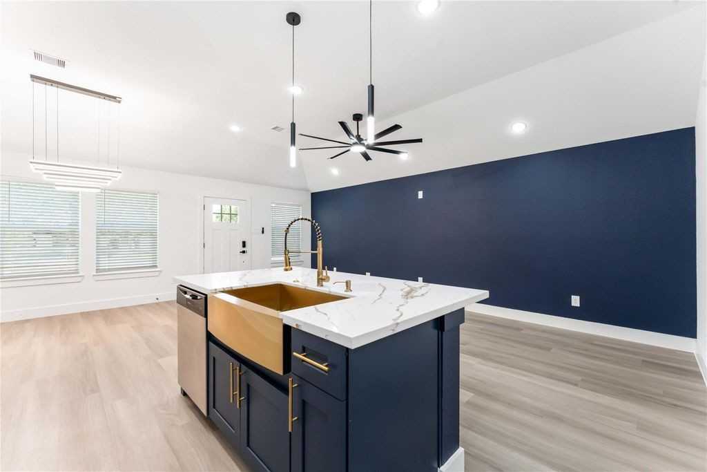 9406 Sandra St ##A - Photo 3 of 12