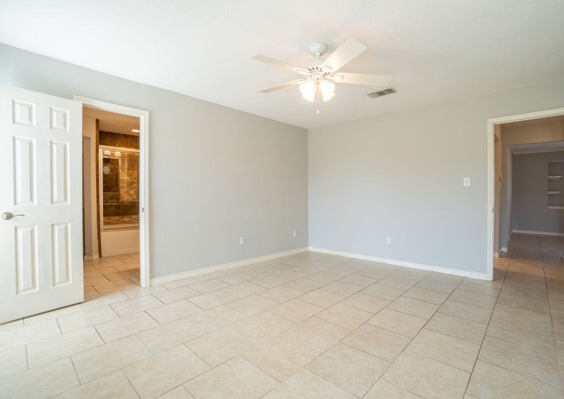 140 Lakewood Dr - Photo 2 of 39