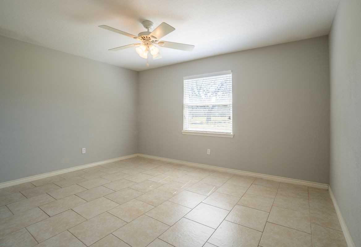 140 Lakewood Dr - Photo 6 of 39