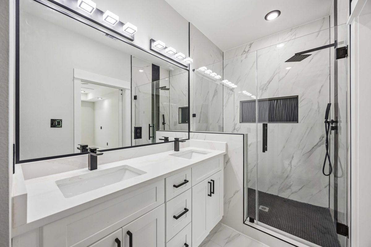 1084 Junell St ##A - Photo 7 of 12