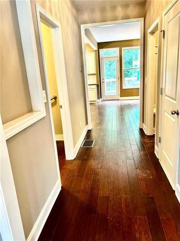 3366 Kenyon Creek Dr Nw - Photo 6 of 40