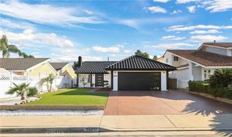 featured image of 25912 Spruce Ln