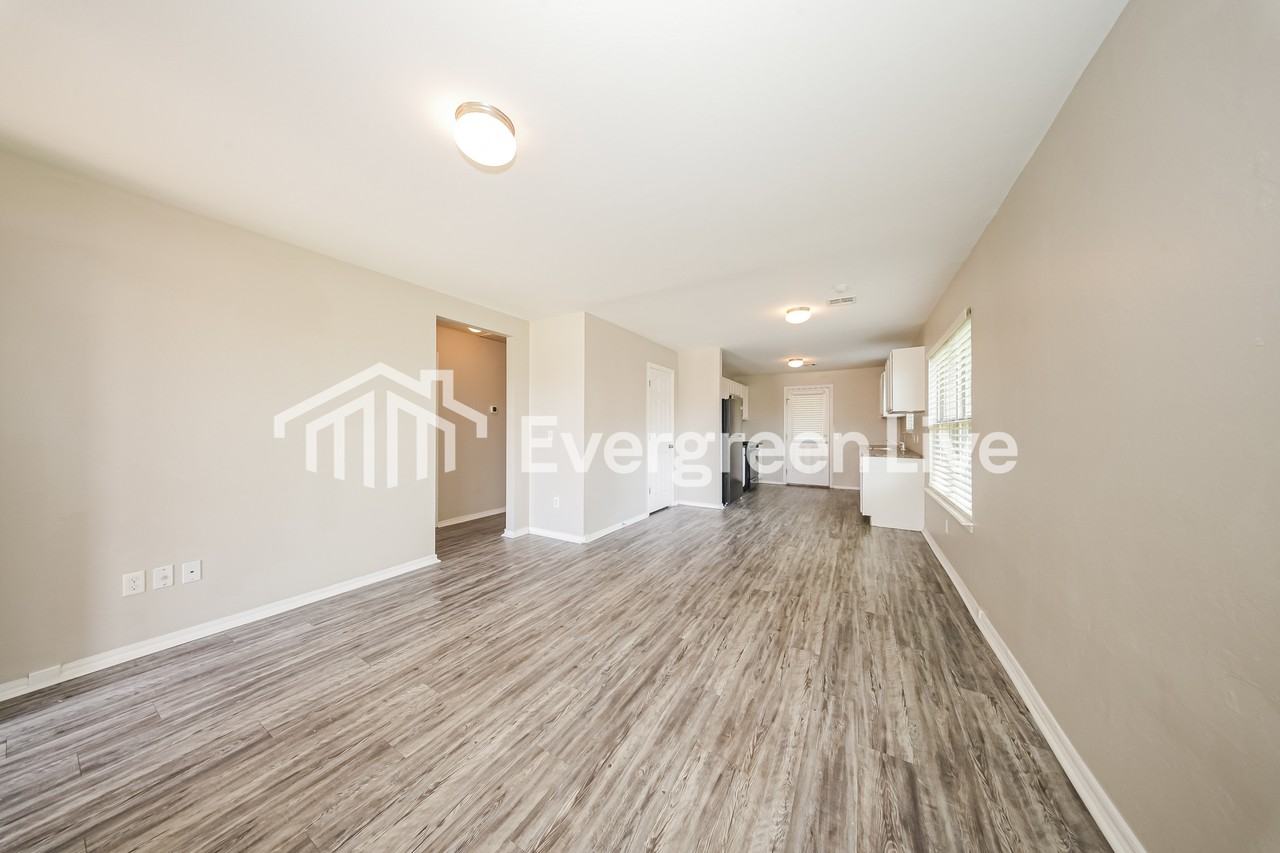 1850 Bliss Cir - Photo 6 of 16