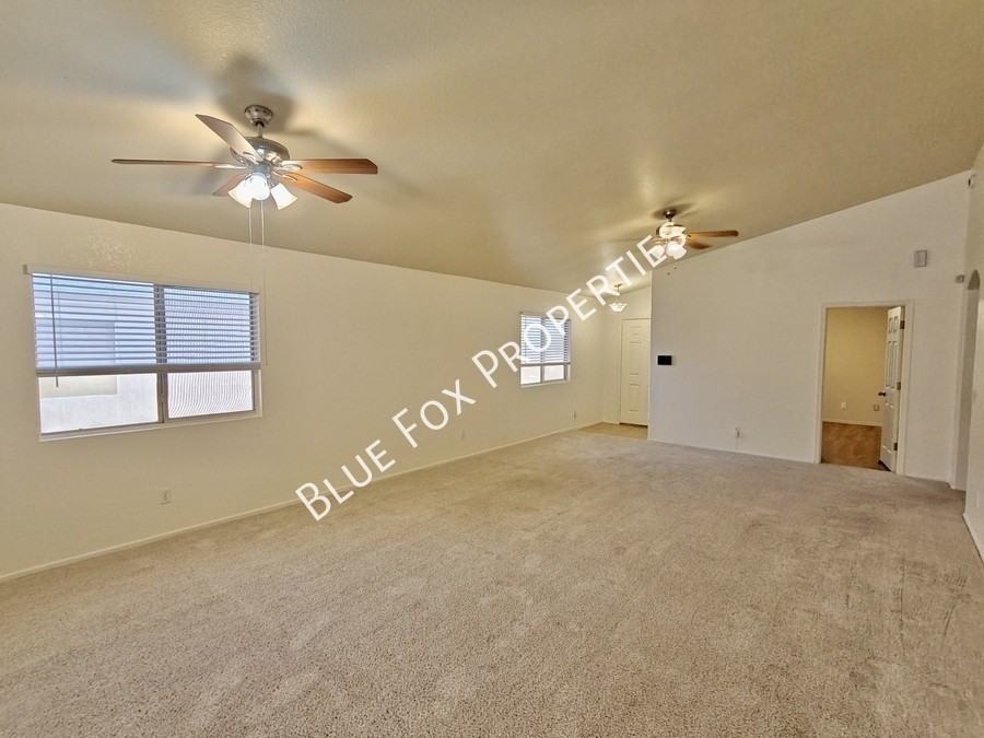 6442 E Mary Dr - Photo 3 of 33