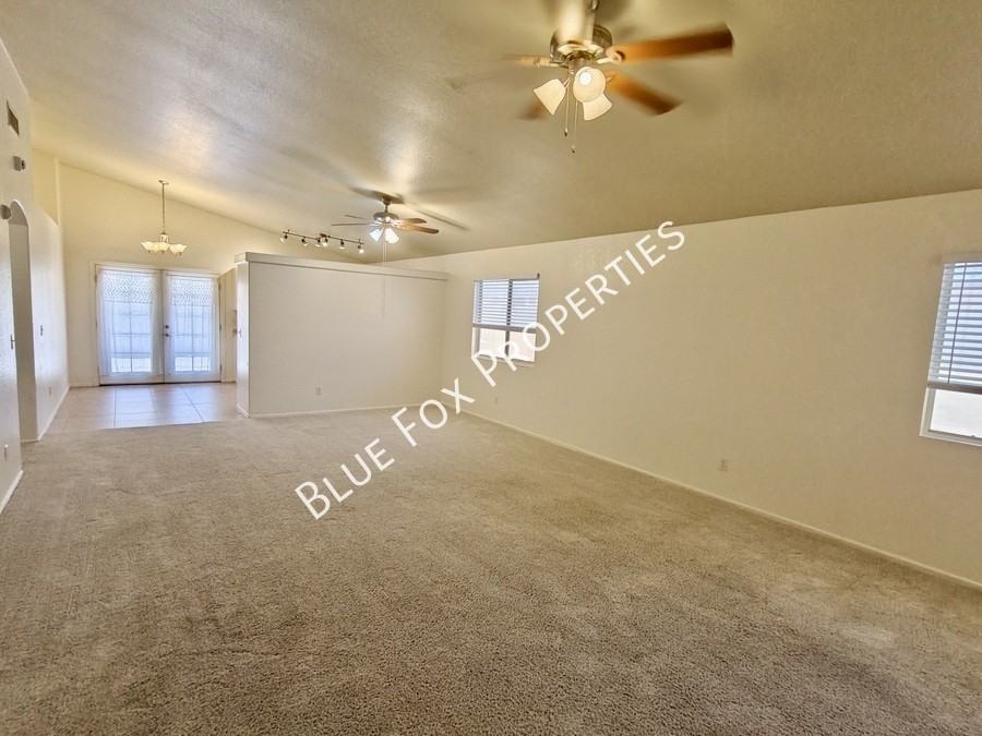 6442 E Mary Dr - Photo 5 of 33