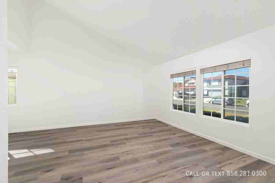 13327 Entreken Ave - Photo 3 of 39