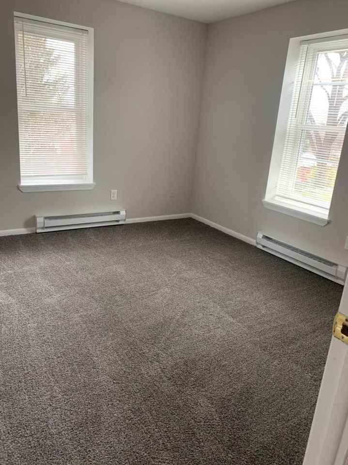 35 N Penn St #2 - Photo 2 of 12