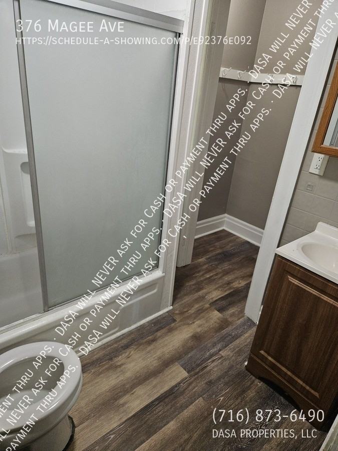 376 Magee Ave - Photo 6 of 10