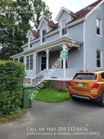 featured image of 467 East River Rd #1
