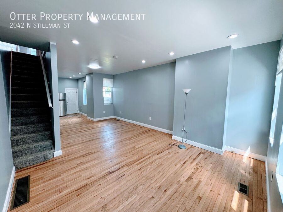 2042 N Stillman St - Photo 6 of 37