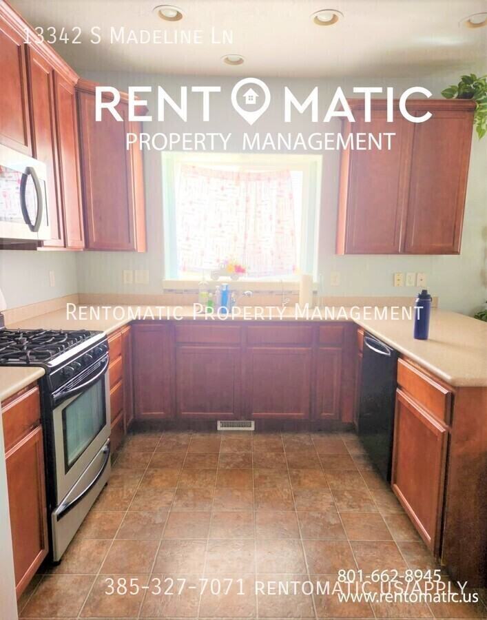 13342 S Madeline Ln - Photo 4 of 48