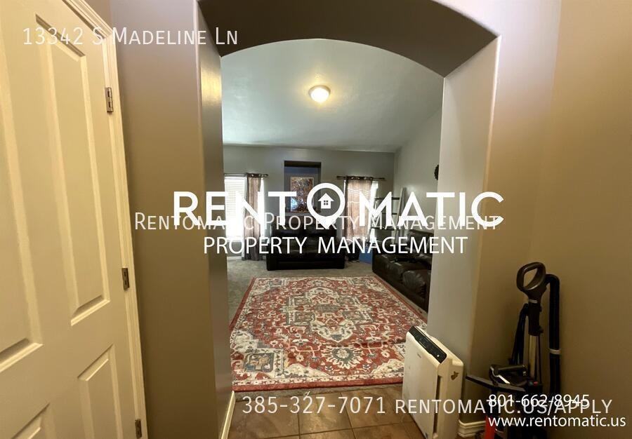 13342 S Madeline Ln - Photo 6 of 48