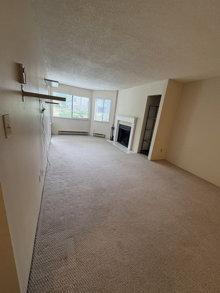 9584 Manchester Drive #203 - Photo 3 of 13