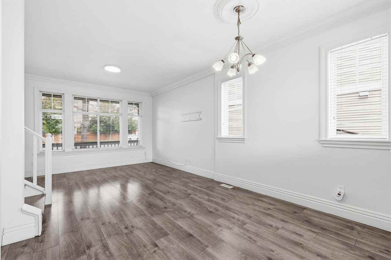 5658 149A Street - Photo 4 of 27