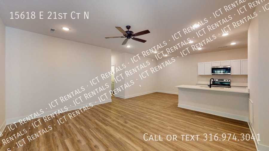 15618 E 21st Ct N - Photo 4 of 11