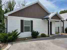 featured image of 200 Cane Creek Ln