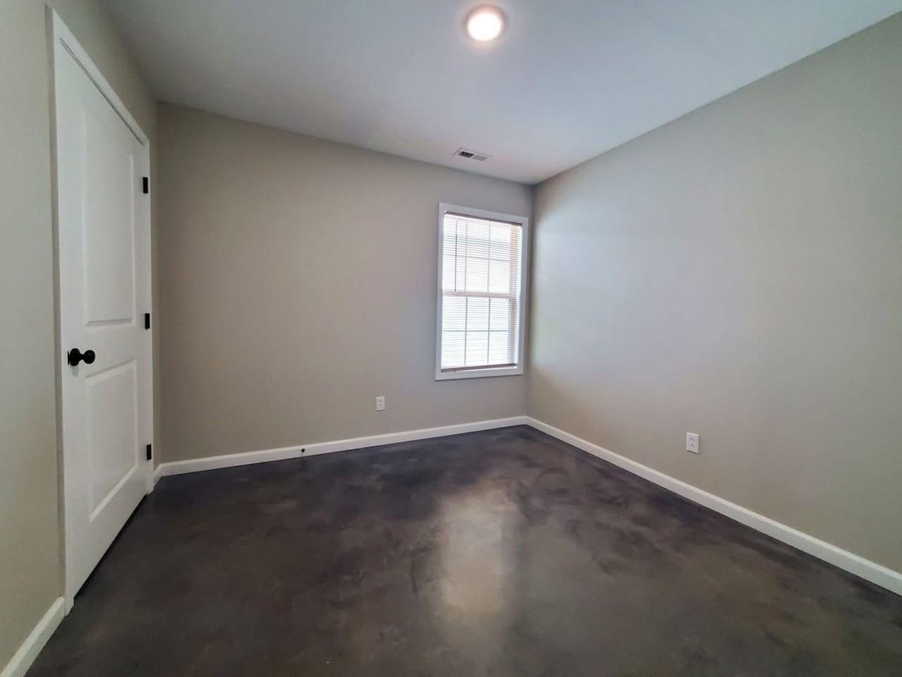 192 Cane Creek Ln - Photo 5 of 11
