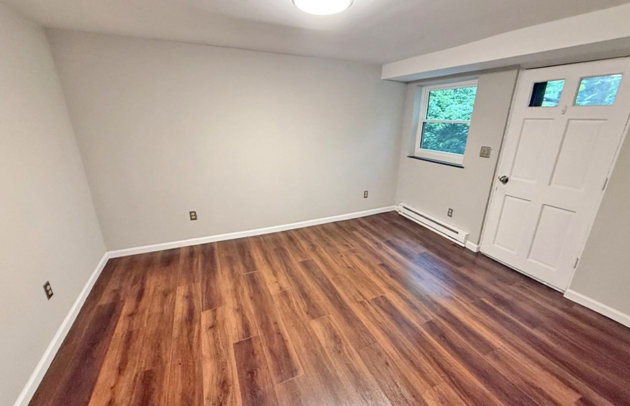 Wood 458 - Photo 6 of 10