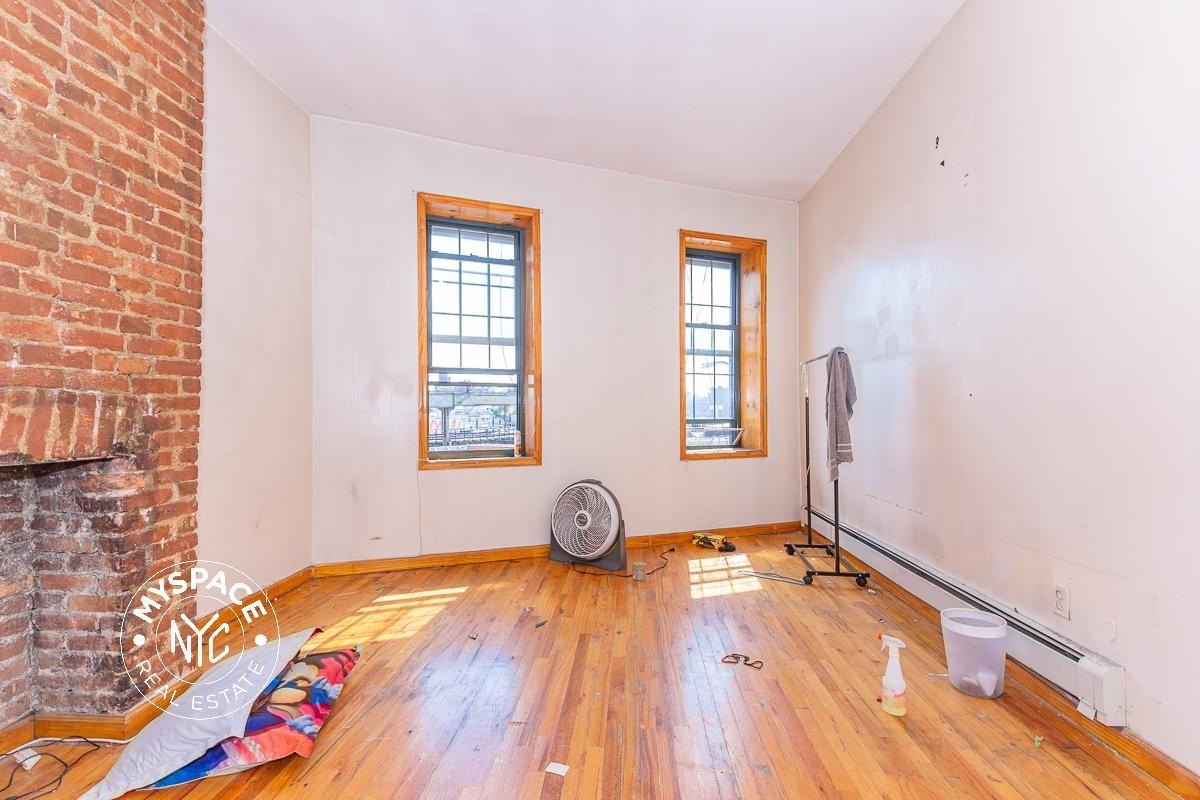659 Bushwick Ave #3R - Photo 7 of 9