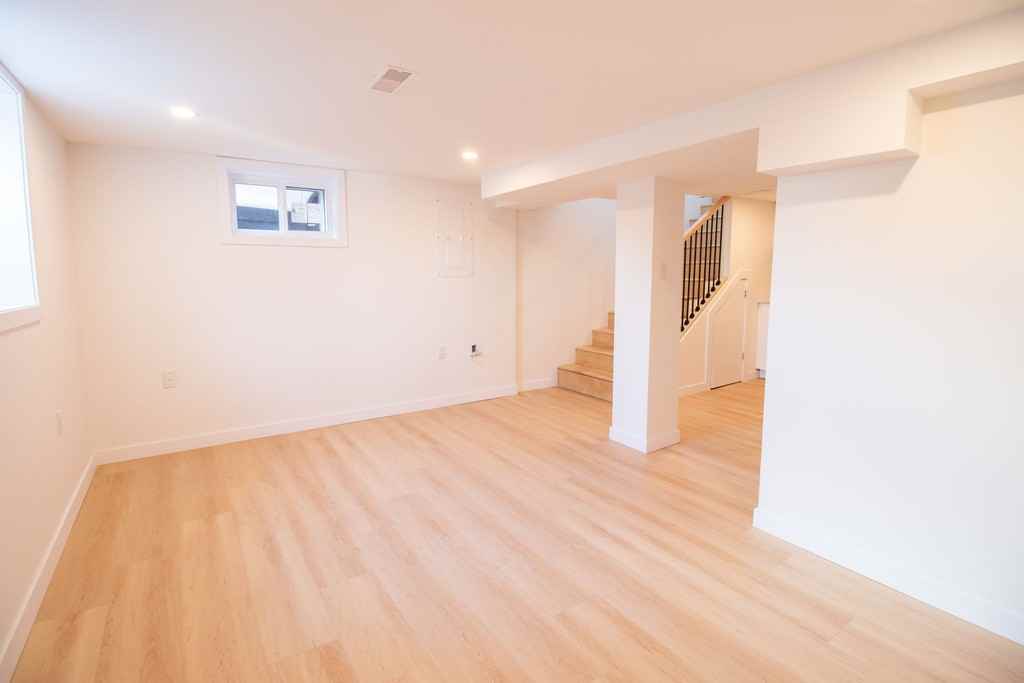 58 Churchill Ave - Photo 2 of 12